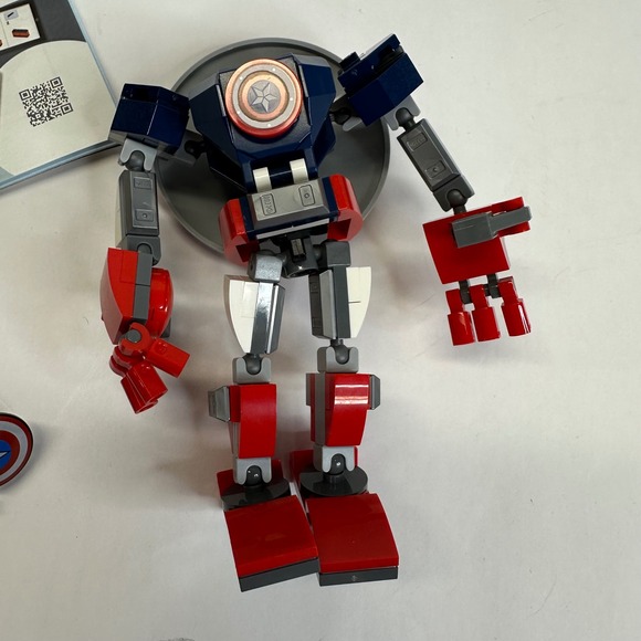 LEGO Marvel Avengers Captain America Mech 76168 Building Set Complete w Manual - Picture 3 of 7